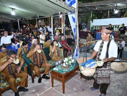 Festival Budaya Nunhila Hidupkan Batu Kepala Beach, Warisan Leluhur Mulai Didorong Jadi Ekonomi Warga